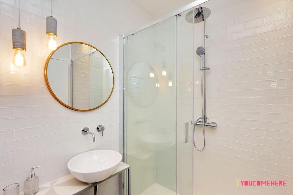 Ych-Renovated And Design Flat Close To The Center Rom Exterior foto