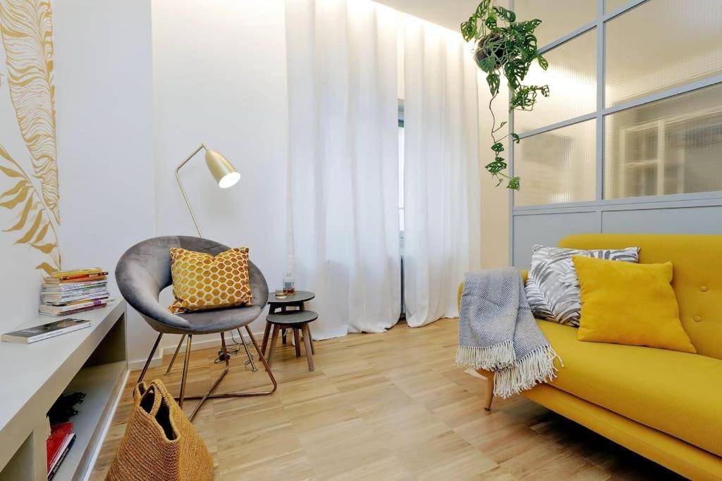 Ych-Renovated And Design Flat Close To The Center Rom Exterior foto