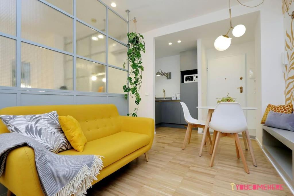 Ych-Renovated And Design Flat Close To The Center Rom Exterior foto